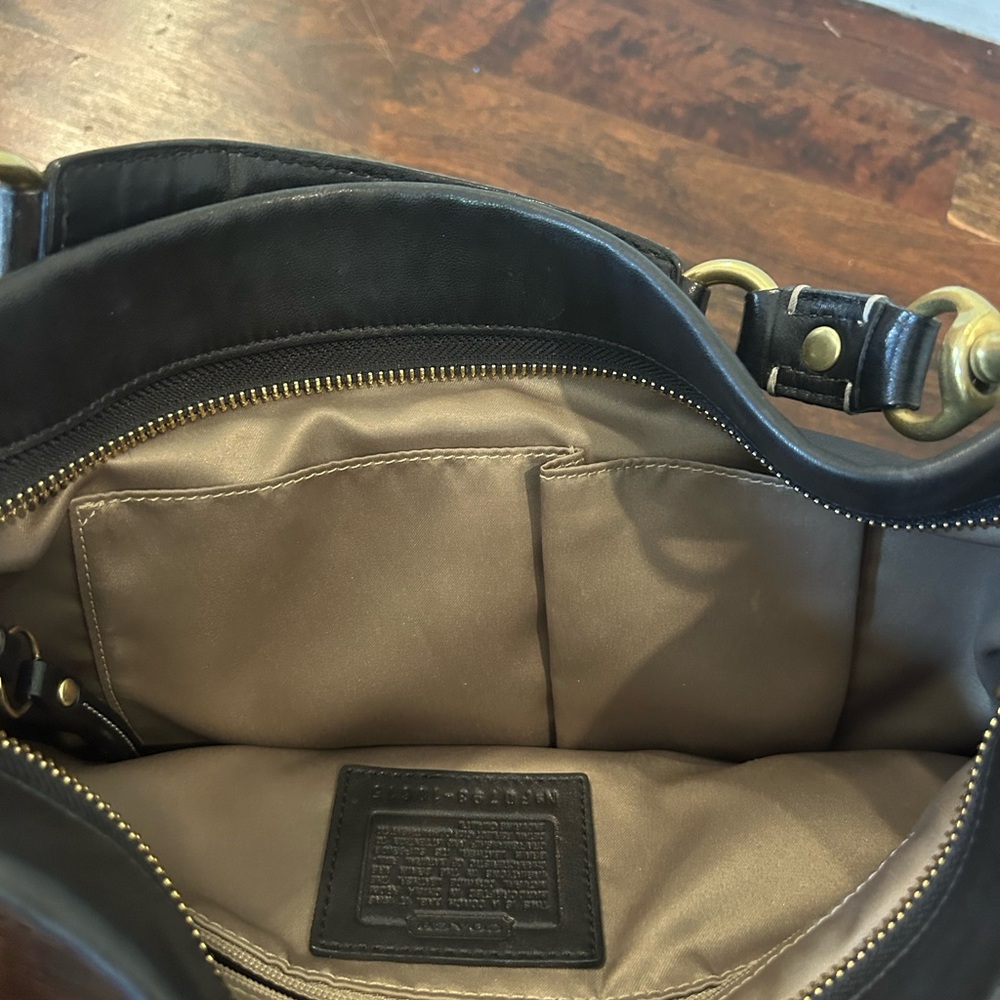 Coach Black Leather Shoulder Bag - Picture 9 of 9